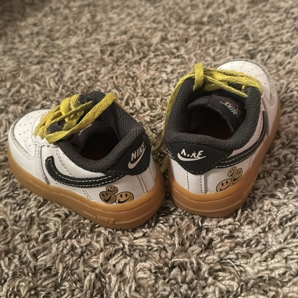 Toddle Nike - Picture 2 of 3